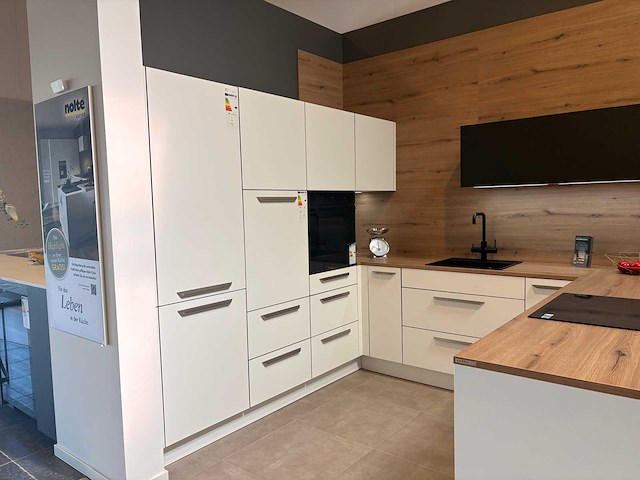 Nolte - showroomkeuken met bosch apparatuur - afbeelding 27 van  27