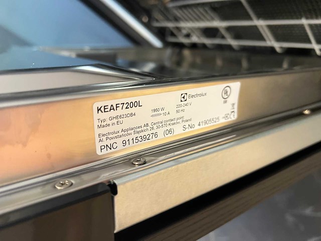 Nolte - showroomkeuken met electrolux apparatuur - afbeelding 2 van  20