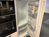 Nolte - showroomkeuken met electrolux/aeg apparatuur - afbeelding 2 van  22