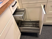 Nolte - showroomkeuken met electrolux/aeg apparatuur - afbeelding 11 van  22