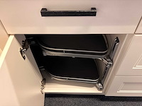 Nolte - showroomkeuken met electrolux/aeg apparatuur - afbeelding 14 van  22