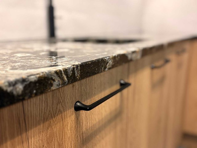 Nolte - showroomkeuken met neff apparatuur - afbeelding 8 van  15