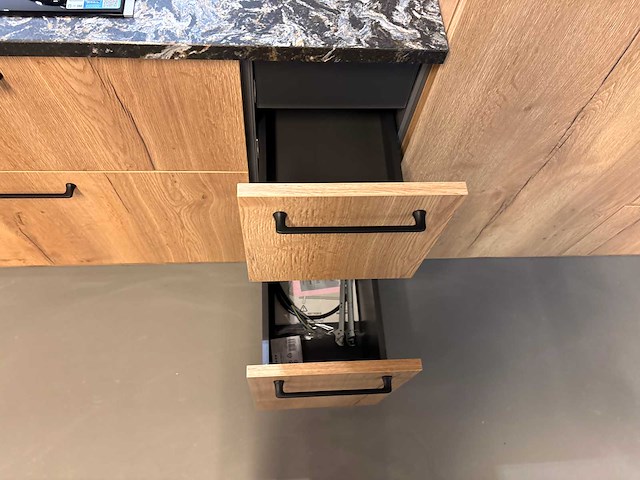 Nolte - showroomkeuken met neff apparatuur - afbeelding 15 van  15