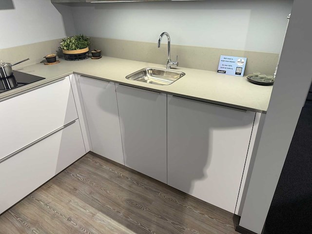 Nolte - showroomkeuken - afbeelding 12 van  27