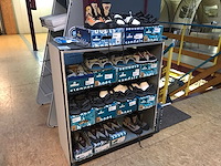 Nomad partij schoenen en sandalen (14x) - afbeelding 1 van  4