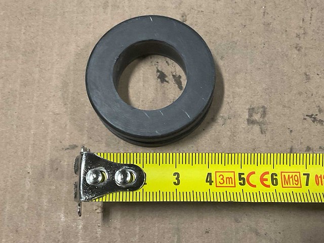 Non metalic grommet (2080x) - afbeelding 3 van  5