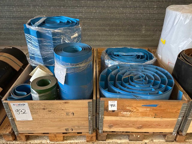 Nonex ef / ropanyl/ flexam em transportband (11x) - afbeelding 1 van  6