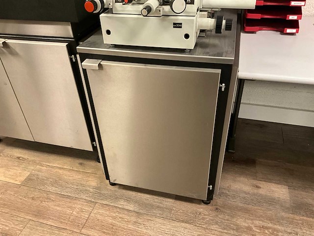 Nonius aus jena profielprojector - afbeelding 8 van  8