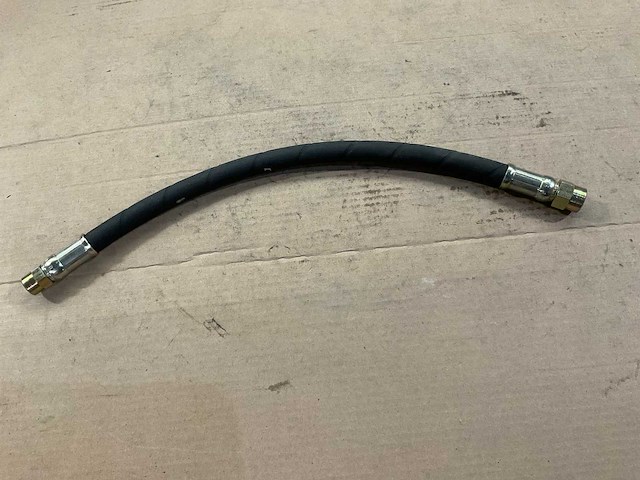 Nonmetallic hose (22x) - afbeelding 1 van  4