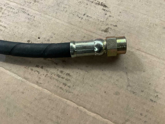 Nonmetallic hose (22x) - afbeelding 2 van  4