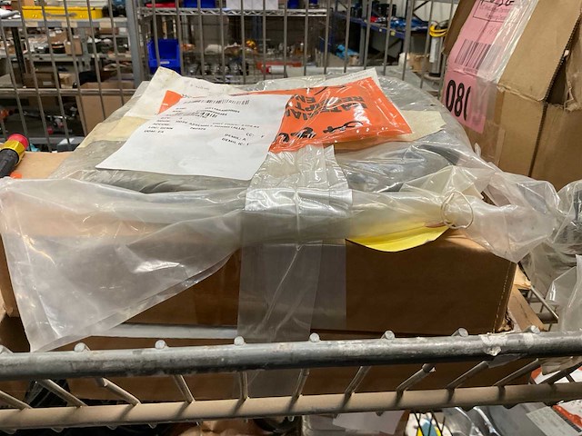 Nonmetallic hose assembly (20x) - afbeelding 1 van  3