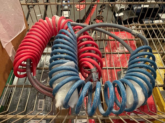 Nonmetallic hose assembly (2x) - afbeelding 1 van  1