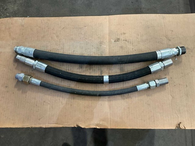 Nonmetallic hose assembly (3x) - afbeelding 5 van  5