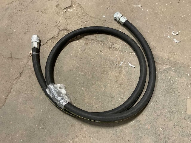 Nonmetallic hose assembly (8x) - afbeelding 4 van  5