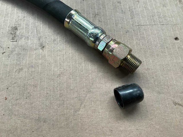 Nonmettalic hose assembly (11x) - afbeelding 3 van  5