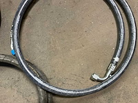 Nonmettalic hose assembly (3x) - afbeelding 2 van  4