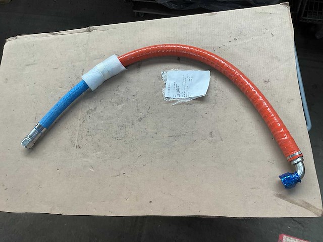 Nonmettalic hose assembly - afbeelding 1 van  4