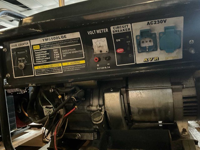 Noodstroomaggregaat (2x) - afbeelding 2 van  8