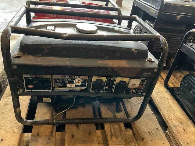 Noodstroomaggregaat (2x) - afbeelding 7 van  8