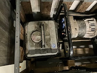 Noodstroomaggregaat (4x) - afbeelding 5 van  5