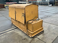 Noodstroomaggregaat - afbeelding 16 van  18