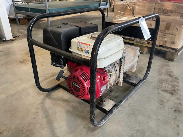 Noodstroomaggregaat - afbeelding 1 van  5