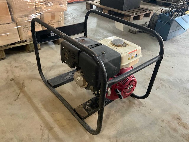 Noodstroomaggregaat - afbeelding 5 van  5