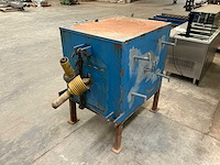 Noodstroomaggregaat - afbeelding 1 van  9