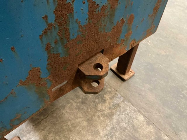 Noodstroomaggregaat - afbeelding 5 van  9