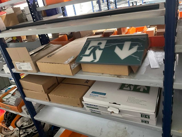 Noodverlichtings armaturen - afbeelding 1 van  3