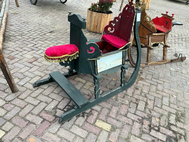 Noord hollandse arretikker slee - afbeelding 15 van  19