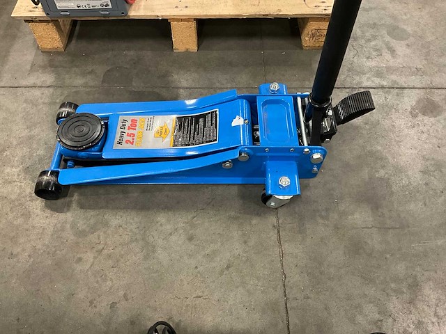 Noorma 2,5 ton garage krik - afbeelding 2 van  5