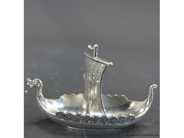 Noors tinnen vikingschip - afbeelding 2 van  5
