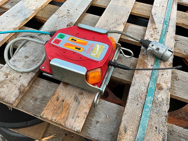 Nooteboom wireless remote control trailer bediening - afbeelding 8 van  9