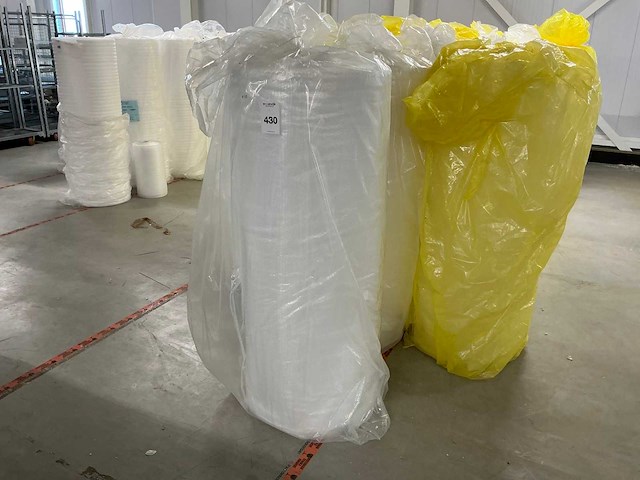 Noppenfolie (1.500 mm x 100 meter) (20x) - afbeelding 1 van  6