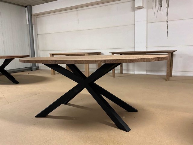 Nora eetkamertafel - afbeelding 1 van  9