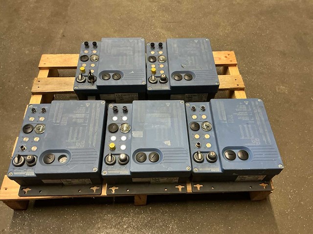 Nord drivesystems 3kw sk155e-fds-301-340-a-v00 converter frequentieregelaar (5x) - afbeelding 4 van  5