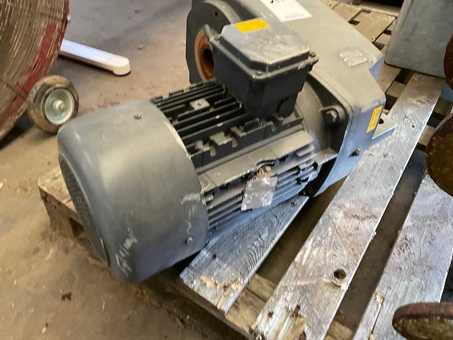 Nord sk5282abgh elektromotor - afbeelding 1 van  3