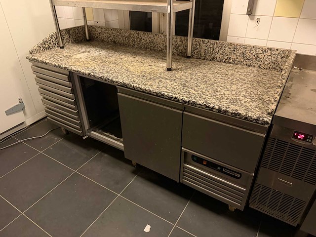 Nordcap - pizza koelwerkbank - afbeelding 1 van  3
