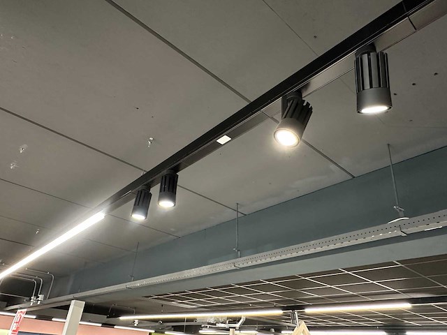 Nordeon - railverlichting 150 meter - afbeelding 1 van  10