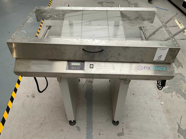 Nordson board handler uv inspection line - afbeelding 1 van  7