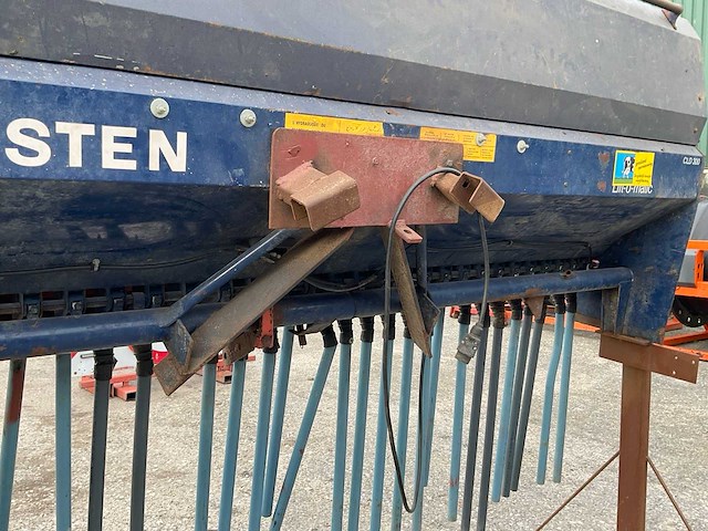 Nordsten lift-o-matic cld 300 zaaimachine - afbeelding 2 van  10
