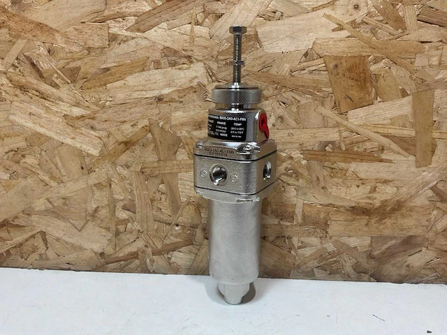 Norgren b52g-2ad-ac1-fmn industriële persluchtfilter met drukregelaar (2x) - afbeelding 2 van  7