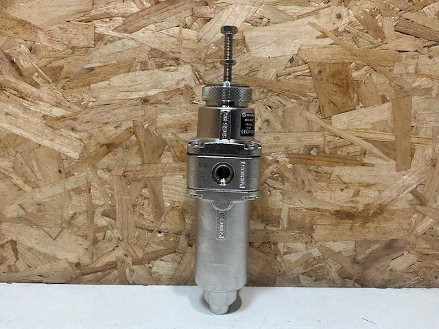 Norgren b52g-2ad-ac1-fmn industriële persluchtfilter met drukregelaar (2x) - afbeelding 6 van  7