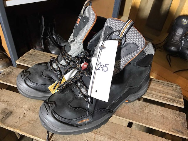 Norisk werkschoenen met stalen neus - afbeelding 1 van  3