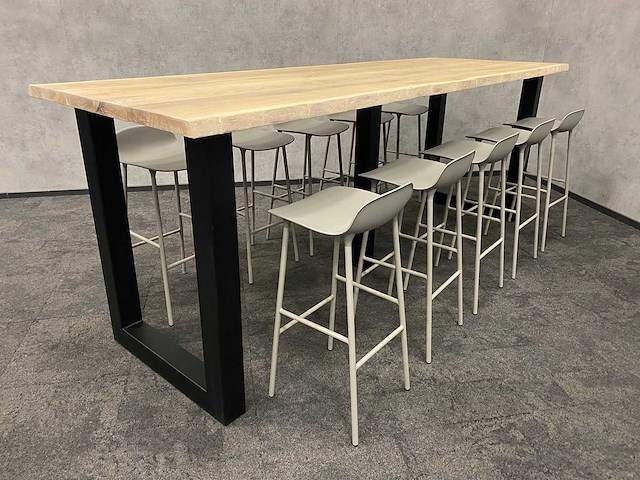 Normann copenhagen - 10 persoons set op barhoogte 300x100 - afbeelding 1 van  19