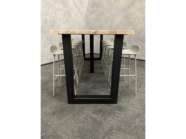 Normann copenhagen - 10 persoons set op barhoogte 300x100 - afbeelding 19 van  19