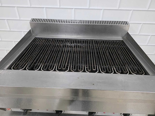 North - rvs watergrill - afbeelding 2 van  4