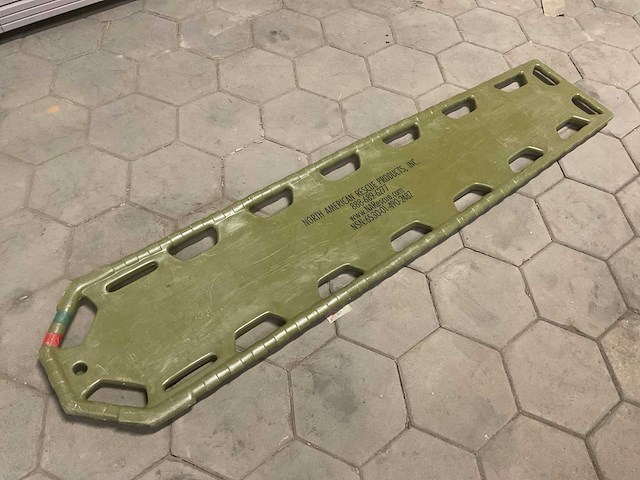 North american rescue spineboard (6x) - afbeelding 1 van  3