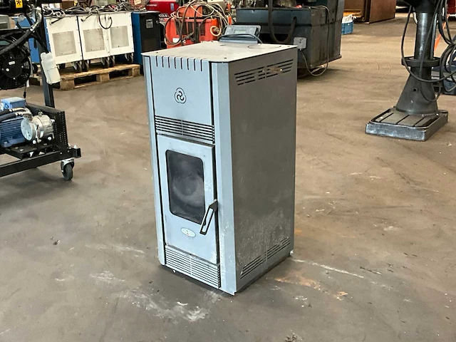 Northterm 8 kw genius sh palletkachel - afbeelding 1 van  7